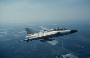 Jeden z najbardziej rewolucyjnych myśliwców w historii. Szwedzki J35 Draken