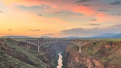 Jeden z najsłynniejszych mostów USA zamknięty po serii samobójstw