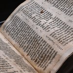 Jeden z najstarszych rękopisów Biblii trafi na aukcję. Pobije rekord?