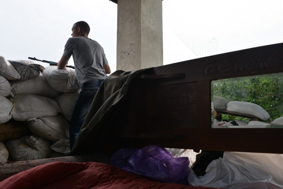 Jeden z prorosyjskich separatystów /STRINGER /PAP/EPA