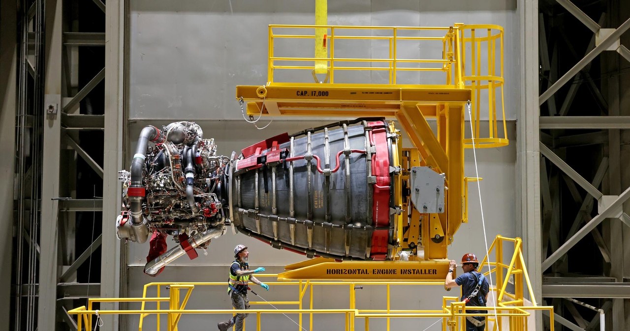 Jeden z silników RS-25 z rakiery Space Launch System /Michael Democker/NASA /materiały prasowe