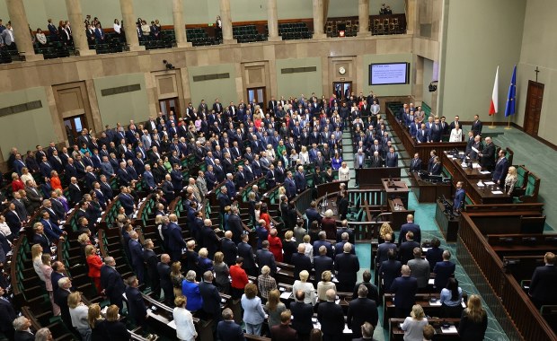 Jeden z wiceministrów z zarzutem spowodowania wypadku