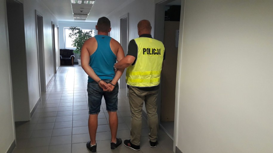 Jeden z zatrzymanych mężczyzn /Policja