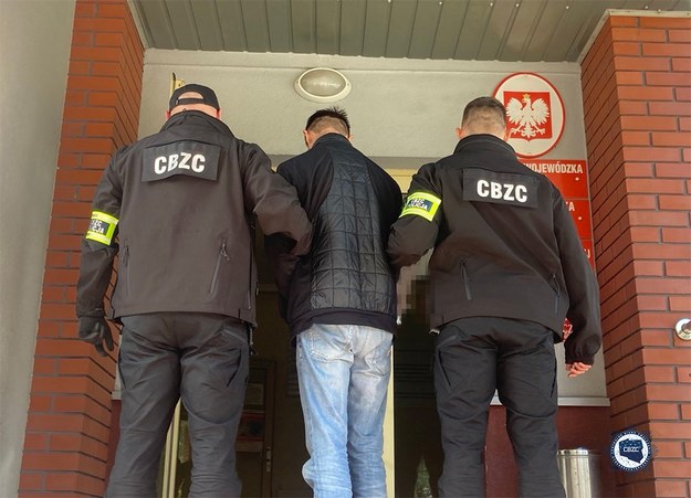 Jeden z zatrzymanych mężczyzn /CBZC /Policja