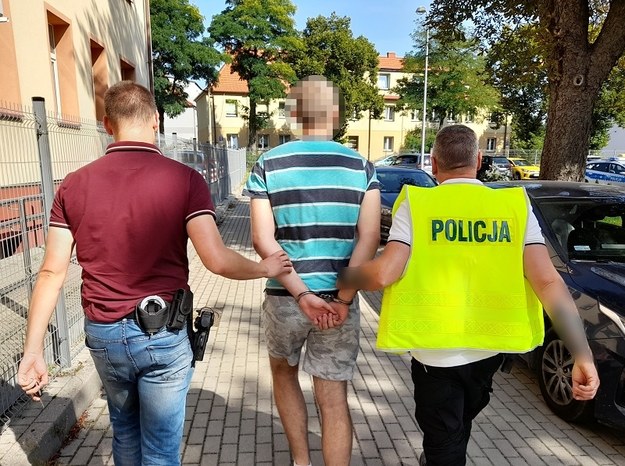 Jeden z zatrzymanych mężczyzn /KPP Lębork /Policja