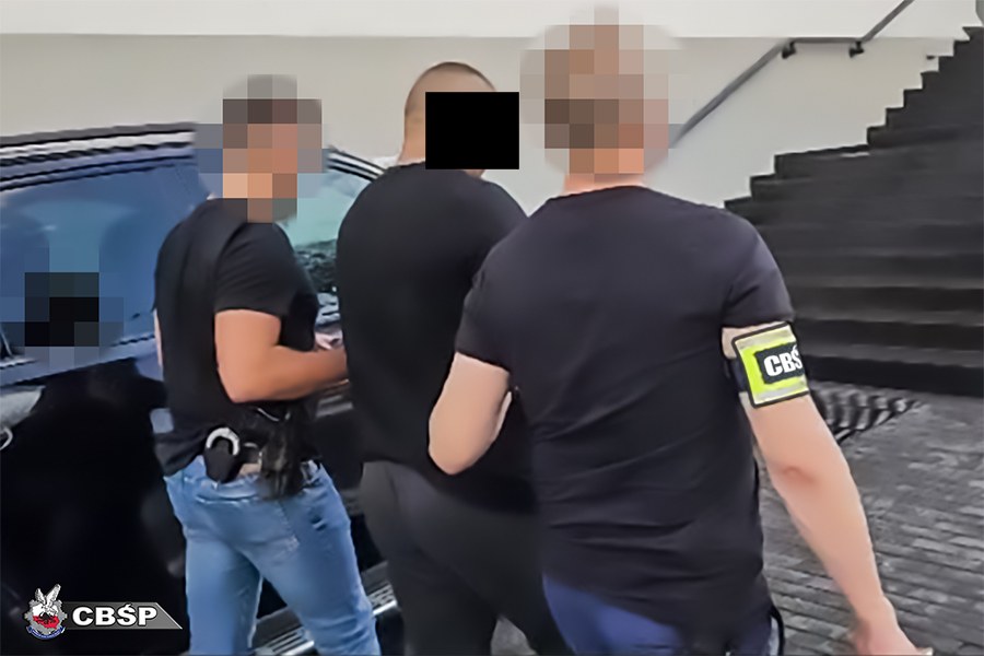 Jeden z zatrzymanych /CBŚP /Policja