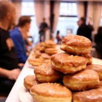 Mistrzostwa Krakowa w jedzeniu pączków  