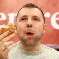 Mistrzostwa Krakowa w jedzeniu pączków