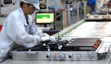 Jedna bateria przeżyje kilka diesli. Problem elektryków rozwiązany