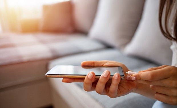 Jedna ładowarka dla wszystkich telefonów. Od kiedy?