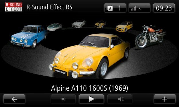 Jedna z aplikacji pozwala wybrać dźwięk silnika naśladujący sportowe legendy... /Renault