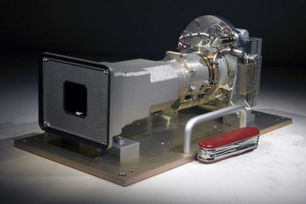 Jedna z kamer zainstalowanych na pokładzie sondy Curiosity /materiały prasowe