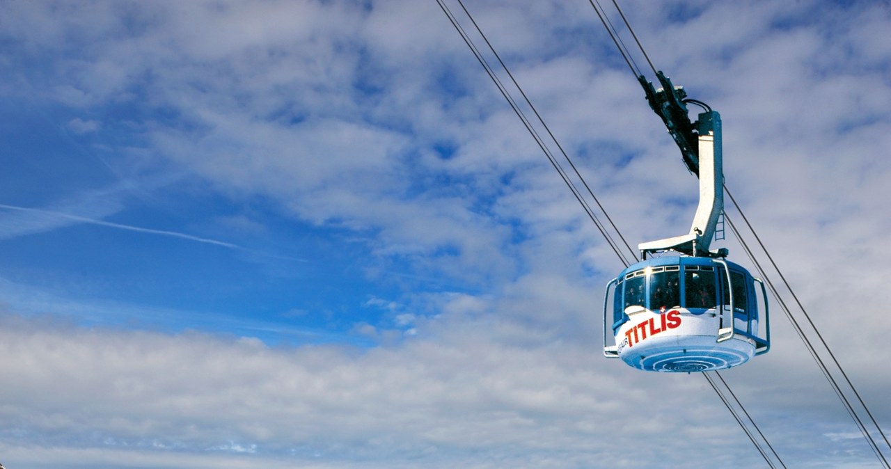 Jedna z letnich atrakcji na Titlis: snow tubing /Switzerland Tourism