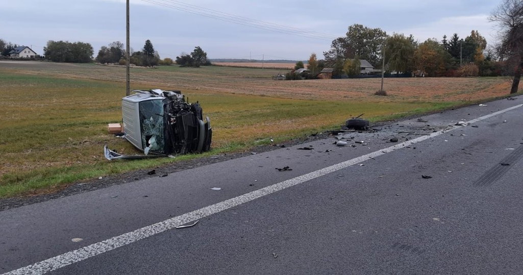 Jedna z osób jadących Volkswagenem została ranna /Policja