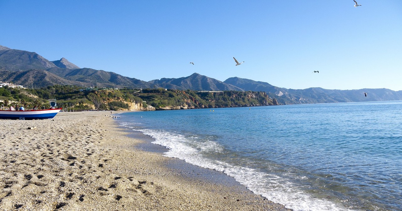 Jedna z plaż w prowincji Malaga /123RF/PICSEL