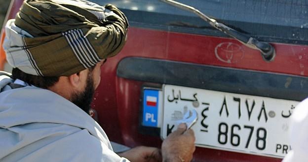 Jedna z polskich Toyot w Afganistanie / fot. Marcel Podhorodecki / zafganistanu.pl /Informacja prasowa