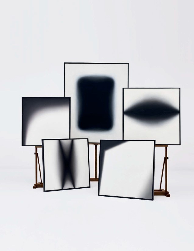 Jedna z prac Wojciecha Fangora, która pojawiła się na aukcji /