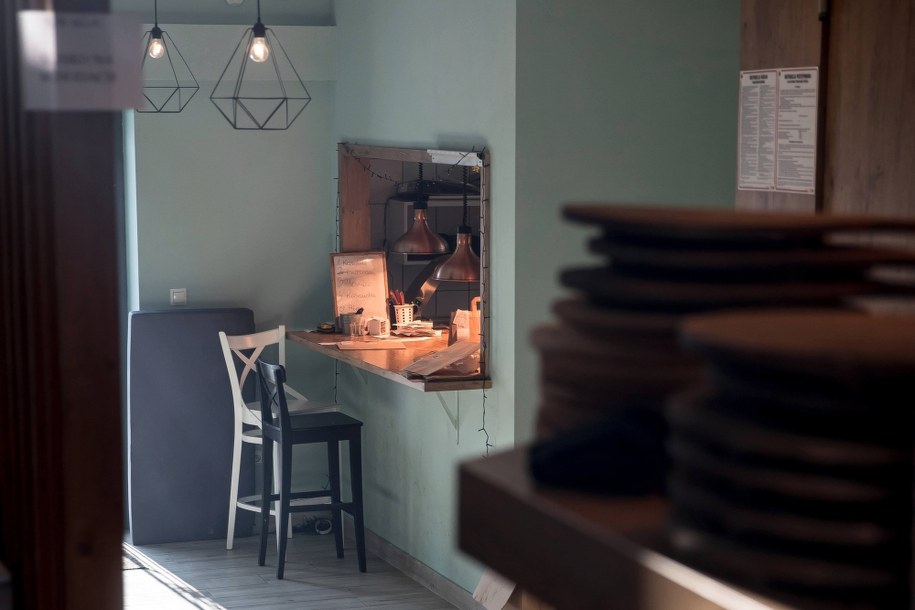 Jedna z restauracji w Krakowie otwarta mimo lockdownu //Łukasz Gągulski /PAP