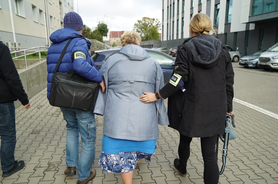 Jedna z zatrzymanych dyrektorek. /Łódzka policja /