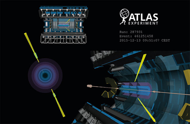 Jedno z zarejestrowanych rozproszeń fotonów /CERN/ATLAS experiment /materiały prasowe