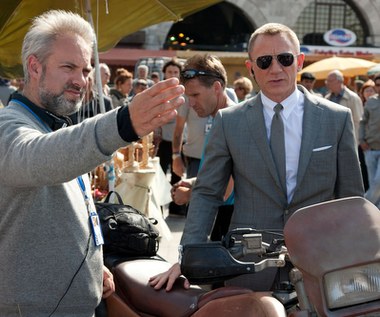 Jednym z najważniejszych doświadczeń w życiu zawodowym była dla Mendesa praca na planie "Skyfall" z 2012 r. To 23. film z serii o Jamesie Bondzie, w tym trzeci z Danielem Craigiem w roli głównej. Obraz zyskał status najbardziej kasowego filmu o agencie 007, wyprzedzając m.in. "Casino Royale" Martina Campbella. Został nominowany do Oscara w pięciu kategoriach i zdobył dwie statuetki - za najlepszy montaż dźwięku i piosenkę.