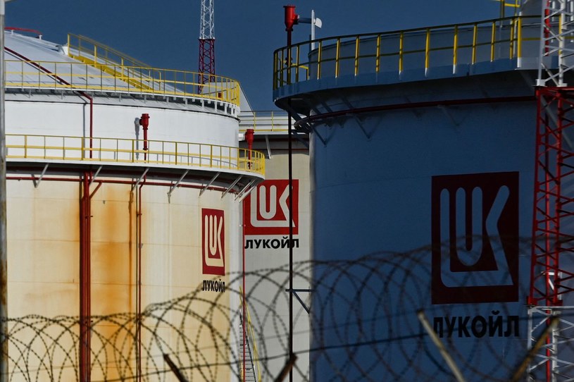 Jedyna rafineria ropy naftowej w Bułgarii należy do rosyjskiego koncernu Łukoil /AFP
