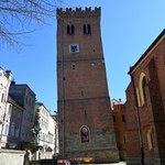 Jedyna taka wieża w Polsce. Dlaczego warto odwiedzić "Śląską Pizę"? 