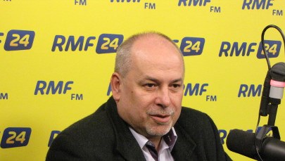 Jedynak: Rejestratory Tu-154 zapisały wstrząs i gwałtowny obrót samolotu w lewo