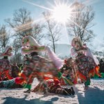 Jedyny taki obrzęd w Polsce. Pomaga góralom żywieckim wejść w nowy rok. "Jakby nie przysły, to jakby się nie zacon"