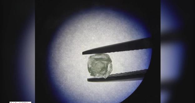 Jedyny w historii diament w diamencie odnaleziono na Syberii. Źródło: RUPTLY / Dostawca: x-news /