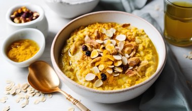 Jedz codziennie taką owsiankę. Przyspieszysz metabolizm i zatrzymasz przeziębienie