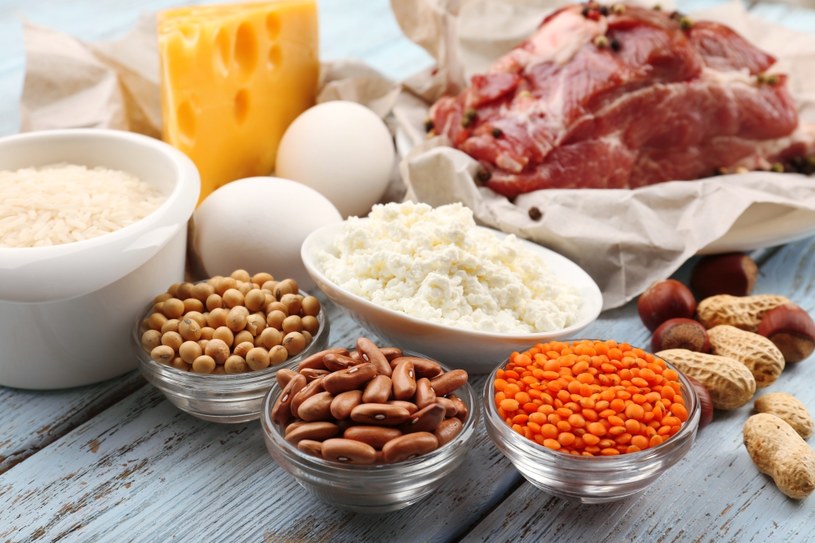Jedz wysokiej jakości białko /123RF/PICSEL