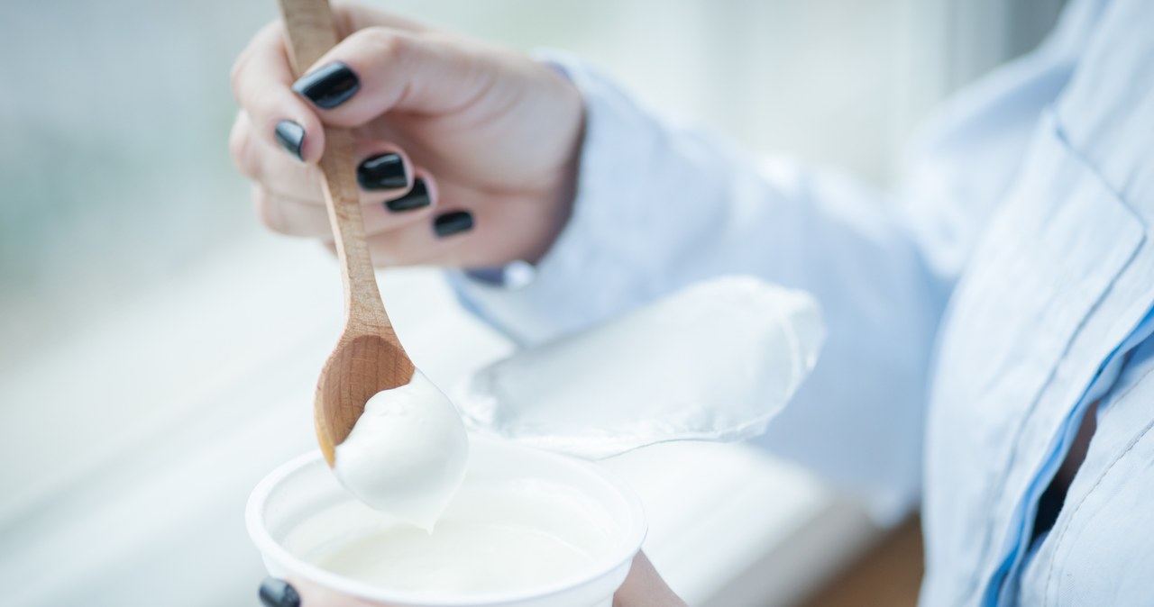 Jedzenie jedynie produktów "fit" to nie jest dobra droga do osiągnięcia wymarzonej wagi /123RF/PICSEL