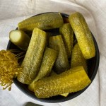 kiszonki Jedzenie kiszonek to gwarancja zdrowych jelit i pięknej cery. Które są najzdrowsze dla naszej skóry?