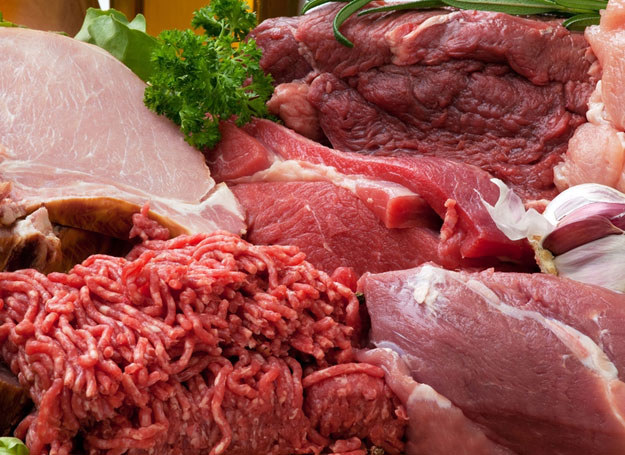 Jedzenie mięsa przyśpieszyło rozwój ludzkiego mózgu /&copy; Panthermedia