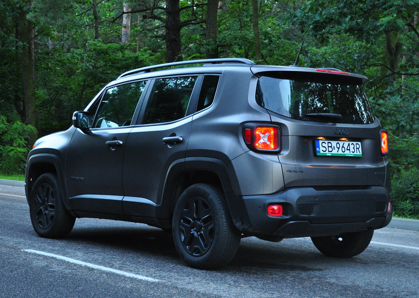 Jeep Renegade Night Eagle nie śmiejcie się z młodego