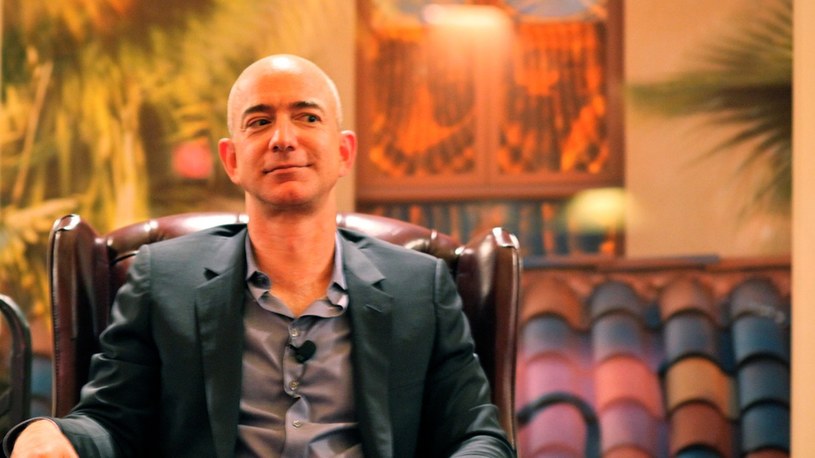 Jeff Bezos najbogatszym człowiekiem współczesnej historii. Pobił nawet Billa Gatesa /Geekweek