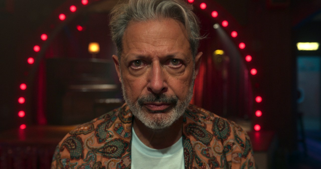 Jeff Goldblum w serialu "KAOS" /Netflix