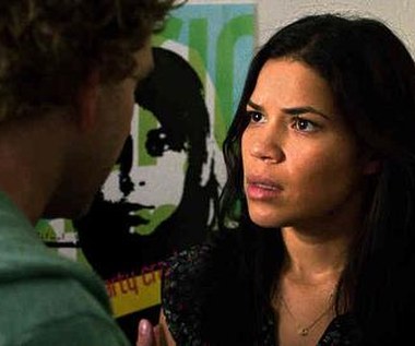 Jeff Grace i America Ferrera w scenie z filmu "Taka piękna katastrofa"