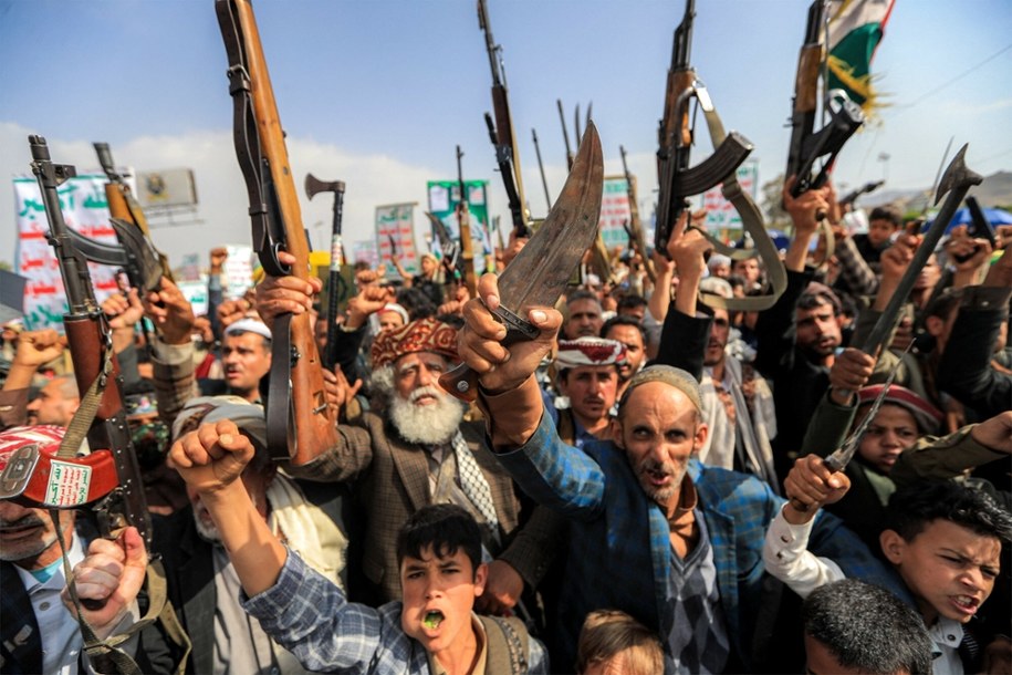 Jemeńscy Huti protestują przeciwko izraelskim atakom na Iran /MOHAMMED HUWAIS/AFP/East News /East News