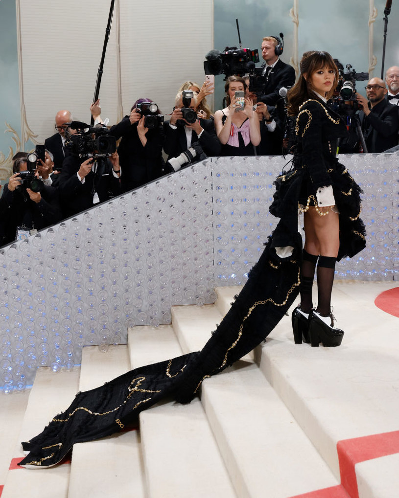 Jenna Ortega podczas MET Gala 2023. /Taylor Hill /Getty Images