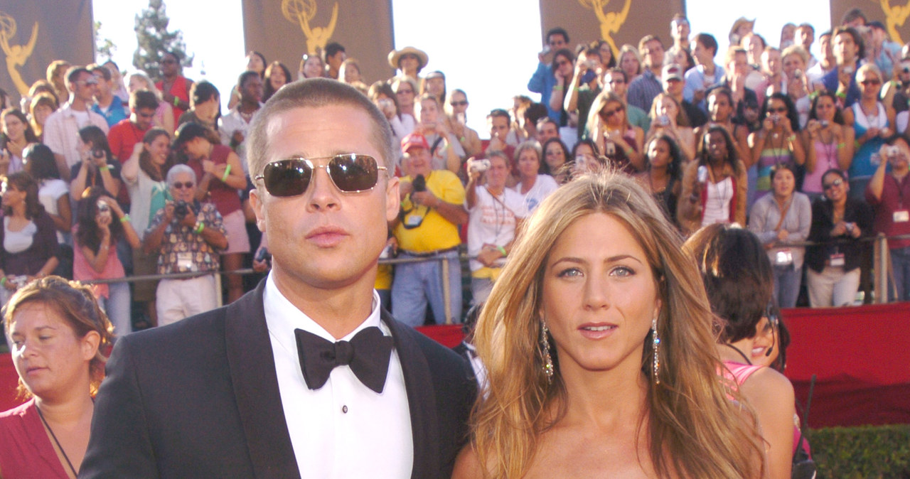 Jennifer Aniston i Brada Pitta na czerwonym dywanie - gala Emmy /George Pimentel /Getty Images