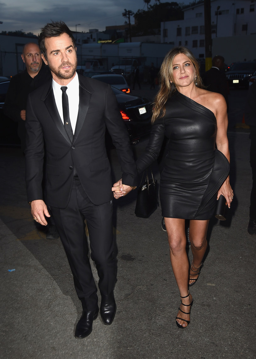 Jennifer Aniston i Justin Theroux / Kevin Winter /Getty Images