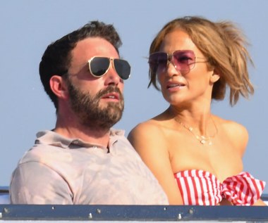 Jennifer Lopez chce się zaręczyć „z dala od ludzi i kamer”