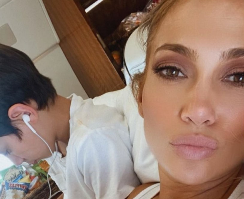 Jennifer Lopez https://www.instagram.com/jlo/ /Instagram