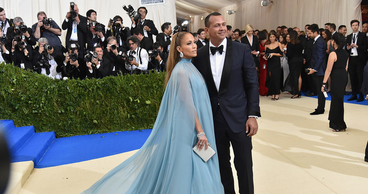 Jennifer Lopez i Alex Rodriguez /Mike Coppola /Getty Images