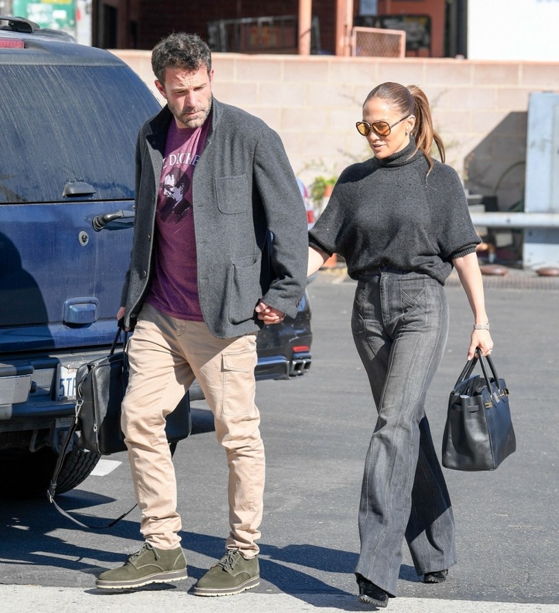 Jennifer Lopez i Be Affleck w listopadzie 2021 /BACKGRID /East News