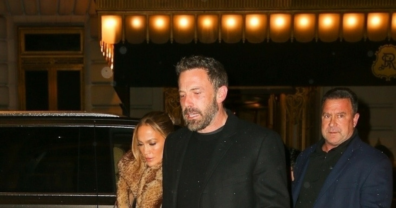 Jennifer Lopez i Ben Affleck po wielu latach zeszli się i znów tworzą piękny związek /Backgrid/East News /East News