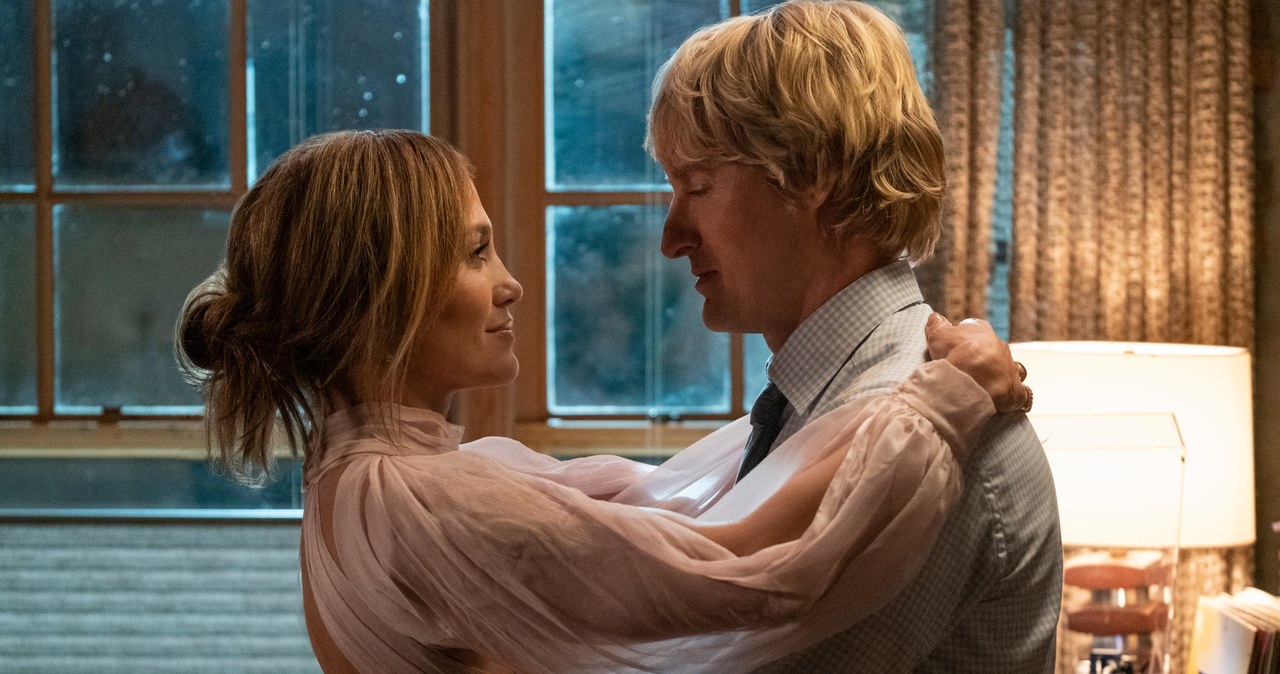 Jennifer Lopez i Owen Wilson w filmie "Wyjdź za mnie" /UIP /materiały prasowe