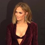 Jennifer Lopez nawiązała współpracę z Tinderem. Będzie udzielać rad miłosnych
